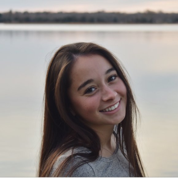 Meet your Posher, Molly - Picture 1 of 1